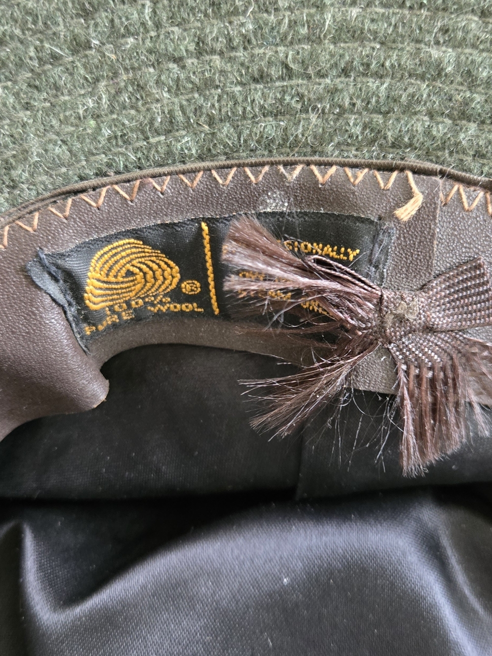 Filson Forest Green Wool Packer Hat with Brown Leather Band - 2XL - Picture 4 of 4